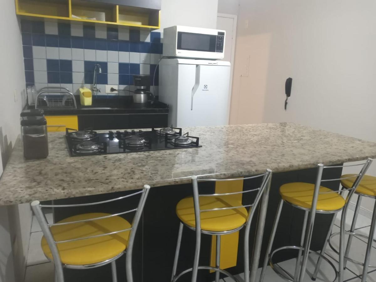 Elegante Apartamento no centro de Curitiba Exterior foto